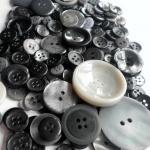50g Bag Of Thunderstorm Buttons