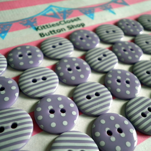 20x 15mm Purple Spot & Stripe Buttons