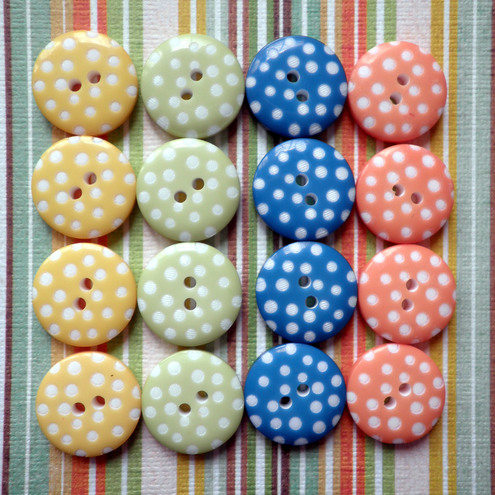 25x Lemon Yellow Spotty 12mm Buttons on Luulla
